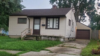 3929 Larchmont St in Flint, MI - Building Photo