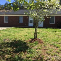2296 Beth Haven Church Rd in Denver, NC - Building Photo