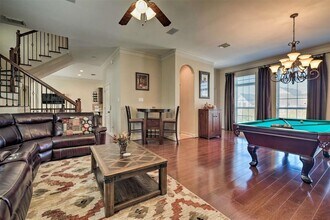 91 Low Country Ln in The Woodlands, TX - Building Photo - Building Photo