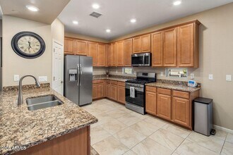 4230 W Palace Sta Rd in New River, AZ - Building Photo - Building Photo