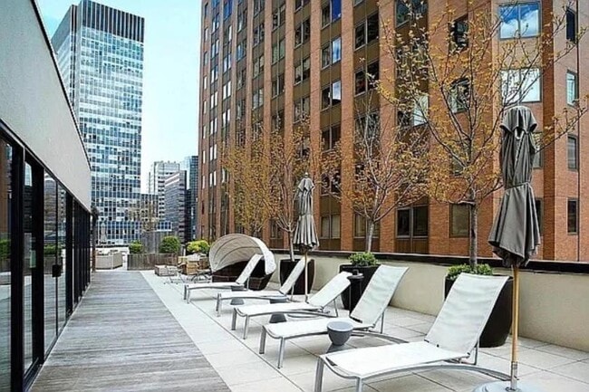 property at 1 Wall St