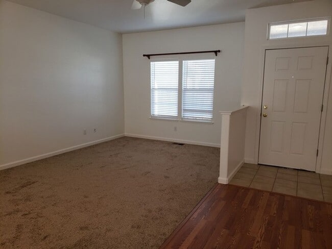 9640 Dry Springs Ct in Reno, NV - Building Photo - Building Photo