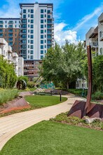 Pierhouse at Channelside in Tampa, FL - Building Photo - Building Photo