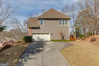 2025 Woods River Ln in Duluth, GA - Building Photo - Building Photo