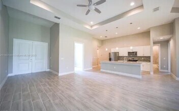 5301 Sunshine Blvd N in Lehigh Acres, FL - Building Photo - Building Photo