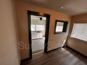 8105 W Colonial Dr in Orlando, FL - Building Photo - Building Photo