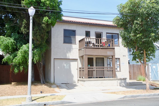 515 W 8th St in Long Beach, CA - Building Photo - Building Photo