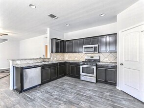 3108 Tilmon Ln. in Austin, TX - Building Photo - Building Photo