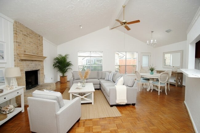 property at 16311 La Luna Dr