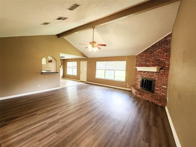 1359 Tenderden Dr in Channelview, TX - Building Photo - Building Photo