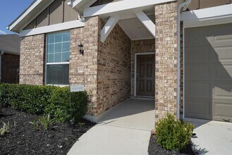 16114 Sommerall Creek Ln in Houston, TX - Building Photo - Building Photo
