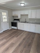 2109 8th St in Pascagoula, MS - Building Photo - Building Photo