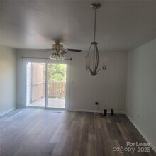 2830 Hosta Dr in Charlotte, NC - Building Photo - Building Photo