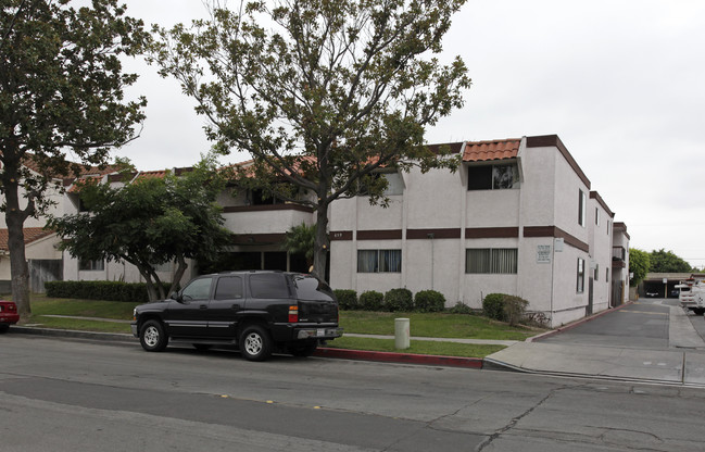 659 S Webster Ave in Anaheim, CA - Building Photo - Building Photo