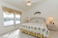 4910 Deerfield Way in Naples, FL - Foto de edificio - Building Photo