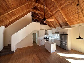 3195 S Puckett Rd in Buford, GA - Building Photo - Building Photo