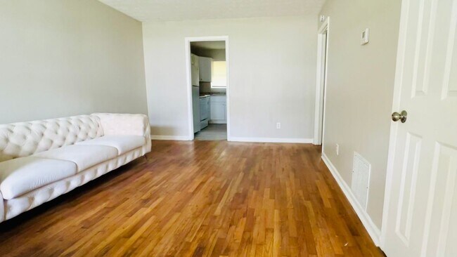 1595 Carlisle St NW in Atlanta, GA - Building Photo - Building Photo