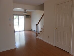 1 Founders Village in Clinton, CT - Building Photo - Building Photo