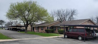 1014 Ware Blvd in San Antonio, TX - Building Photo