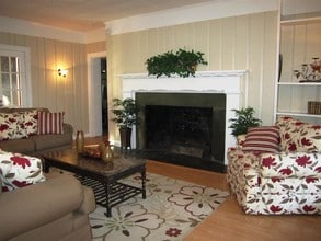Westchester Key Apartments in High Point, NC - Building Photo - Building Photo