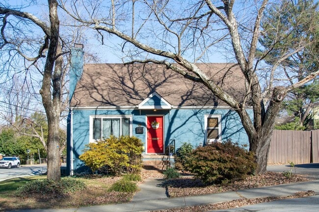 property at 801 Calhoun St