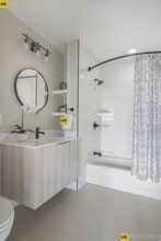132 Bremen St, Unit 301 in Boston, MA - Building Photo - Building Photo