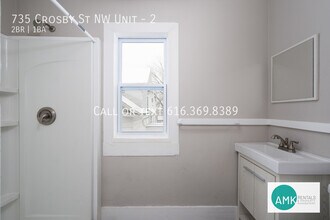 735 Crosby St NW in Grand Rapids, MI - Building Photo - Building Photo