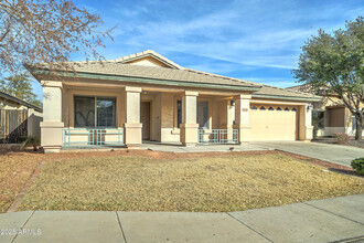 10322 West Odeum Ln in Tolleson, AZ - Building Photo - Building Photo