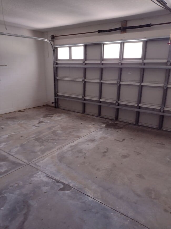 property at 4221 NE 32nd Cir