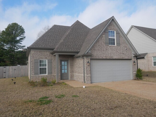 8605 Channing Ln in Southaven, MS - Foto de edificio - Building Photo