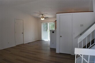 4585 Gatewood Dr in Colorado Springs, CO - Foto de edificio - Building Photo