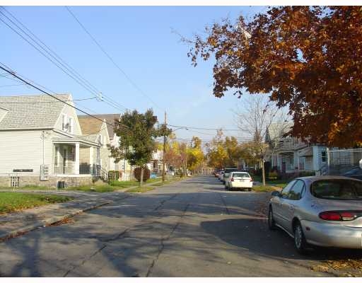 18-20 Euclid in Cheektowaga, NY - Building Photo - Building Photo