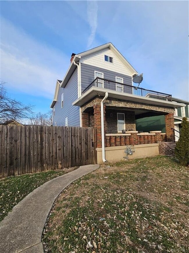 925 Xenia Ave in Dayton, OH - Building Photo - Building Photo