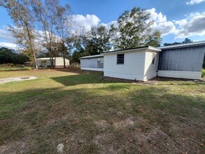 122 Stanford Wiley Ln in Beulaville, NC - Building Photo - Building Photo