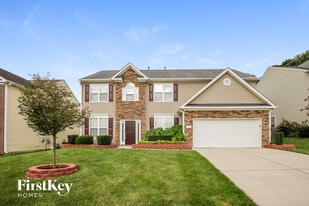 3672 Village Springs Dr in High Point, NC - Building Photo