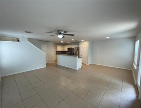122 Anise Tree Pl in Spring, TX - Foto de edificio - Building Photo
