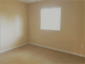2725 SW 82nd Ave in Miramar, FL - Building Photo - Building Photo