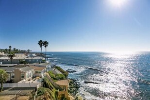 4878 Pescadero Ave in San Diego, CA - Building Photo