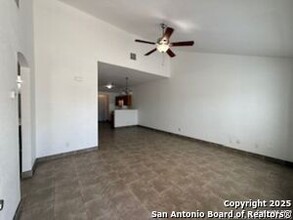 1147 Keats St in San Antonio, TX - Building Photo - Building Photo