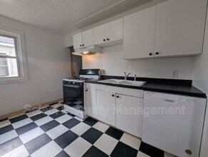 2062 Pauline St in Fort Wayne, IN - Building Photo - Building Photo