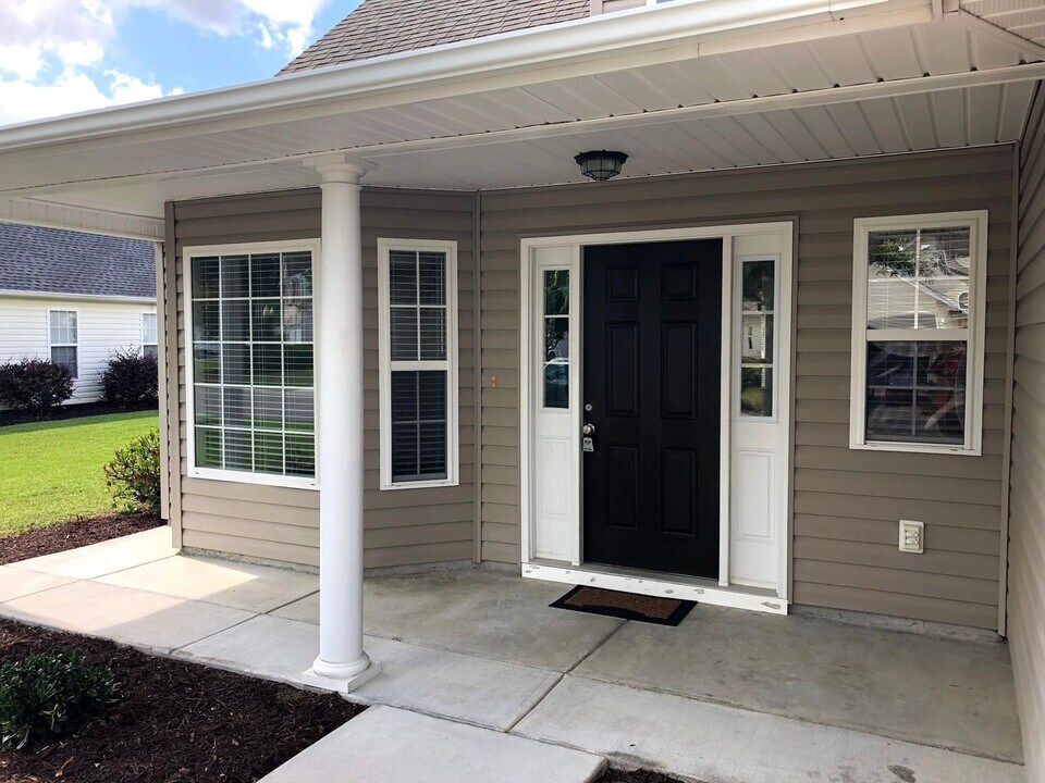 2020 Saltwater St in Myrtle Beach, SC - Building Photo
