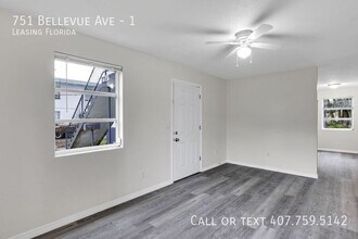 751 Bellevue Ave in Daytona Beach, FL - Foto de edificio - Building Photo