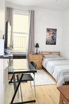 5434 Howe St in Pittsburgh, PA - Building Photo