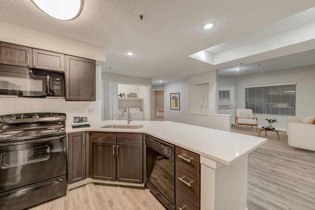 Ashford Belmar in Lakewood, CO - Foto de edificio