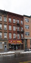 1035 Manhattan Ave in Brooklyn, NY - Building Photo