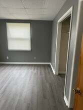 233 N Chestnut St in Lansing, MI - Building Photo - Building Photo