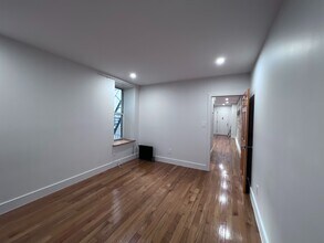 175 Pinehurst Ave in New York, NY - Foto de edificio - Building Photo