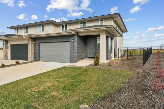 8276 W Grey Alder Dr in Eagle, ID - Building Photo - Building Photo