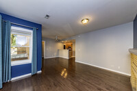 2703 W Ainslie St in Chicago, IL - Building Photo - Building Photo