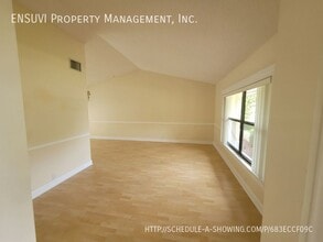 5003 Bridgeport Dr in Safety Harbor, FL - Building Photo - Building Photo